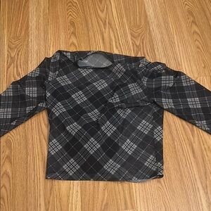 Black and Gray Plaid Long Sleeve Top